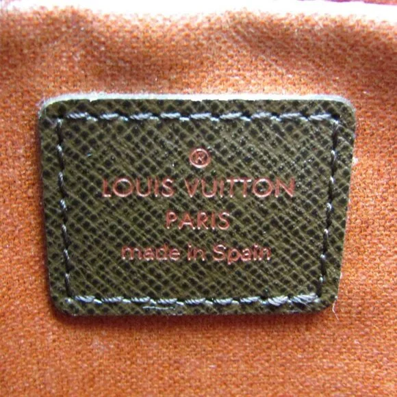 LOUIS VUITTON Authentic Brown Damier Pouch - Picture 9 of 10